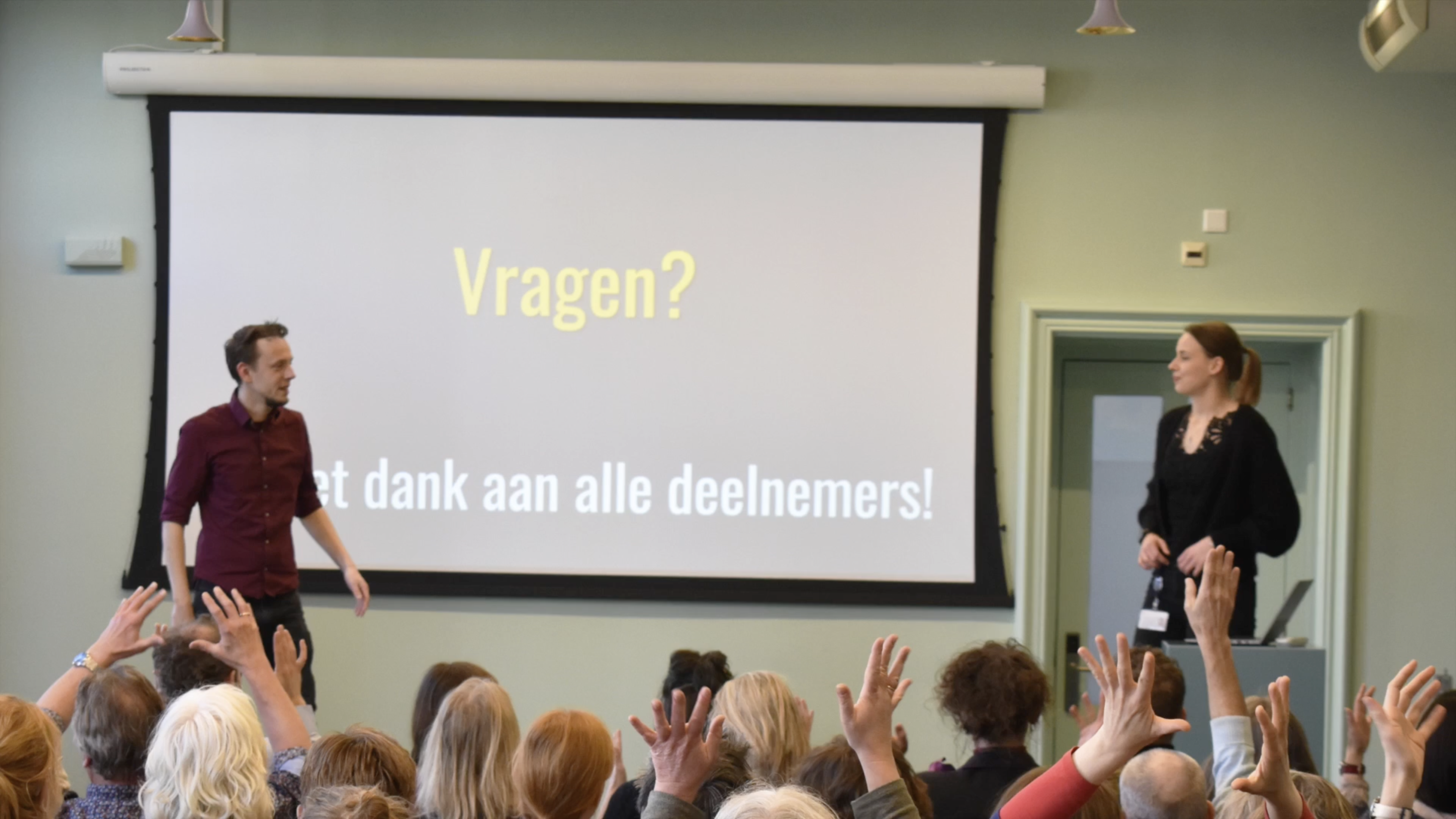 A picture of the open house evening.